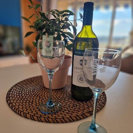 City Apartment Sanja Макарска Екстериор снимка
